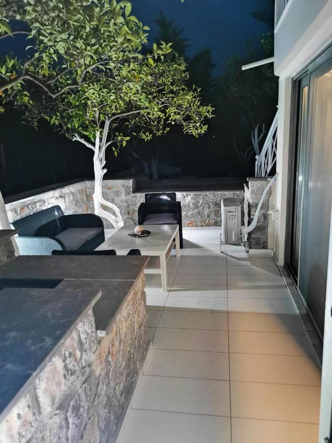 Sea Waves Apartments Néa Epídavros Zewnętrze zdjęcie
